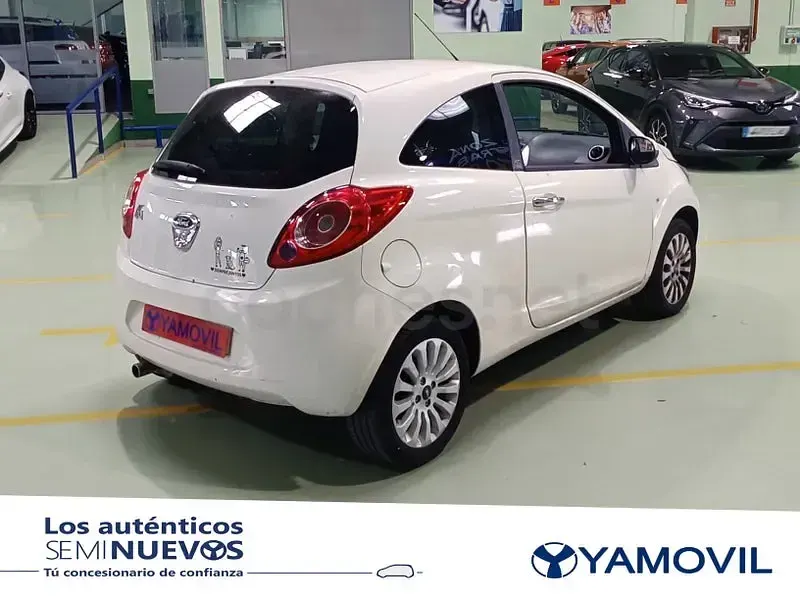 Usado Ford Ka Titanium 69 CV (50 kW) 2015 Blanco Berlina
