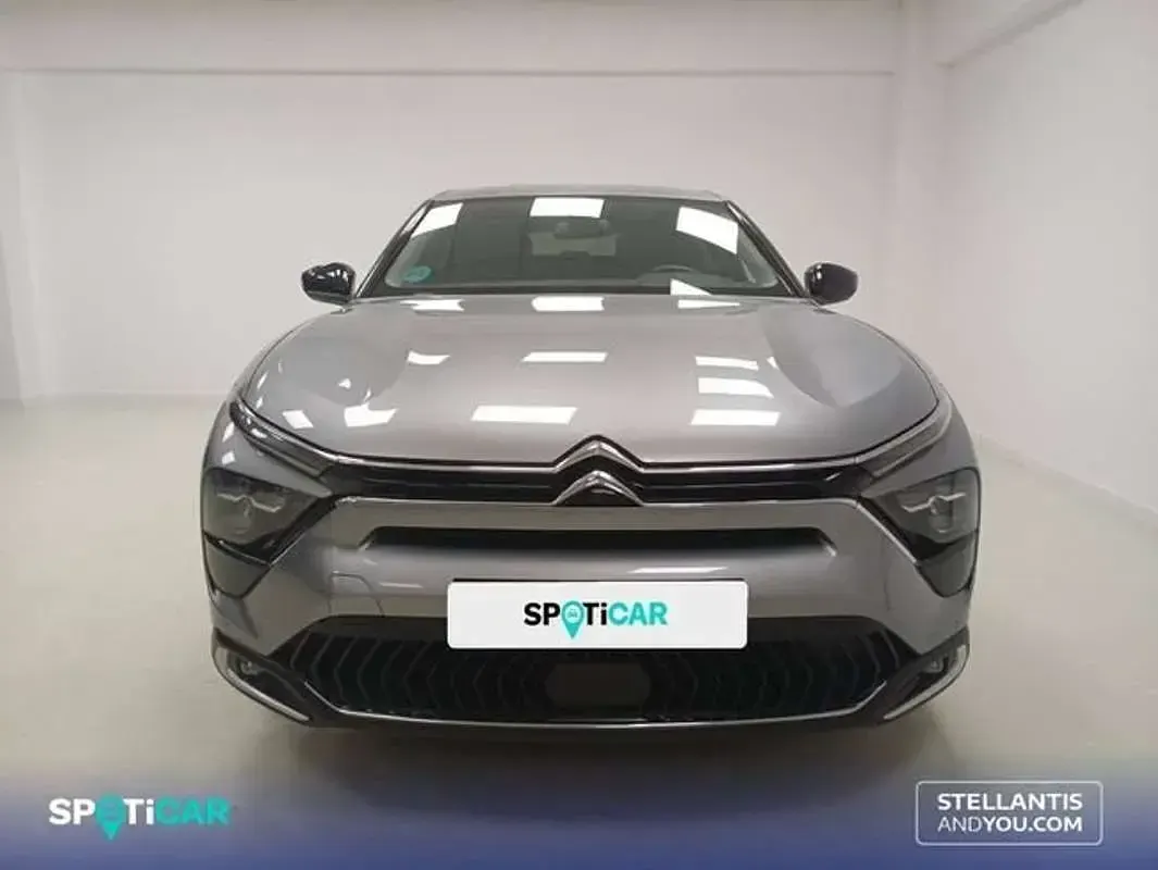 Usado Citroën C5 X Shine 226 CV (166 kW) 2024 Gris Familiar