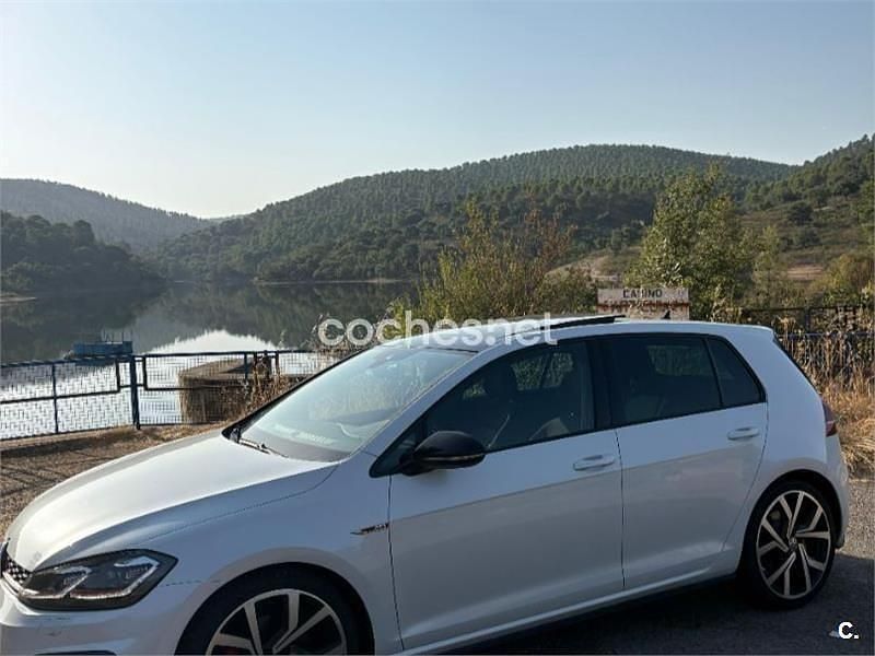 Usado VW Golf VII GTI 230 CV (169 kW) 2018 Blanco Berlina