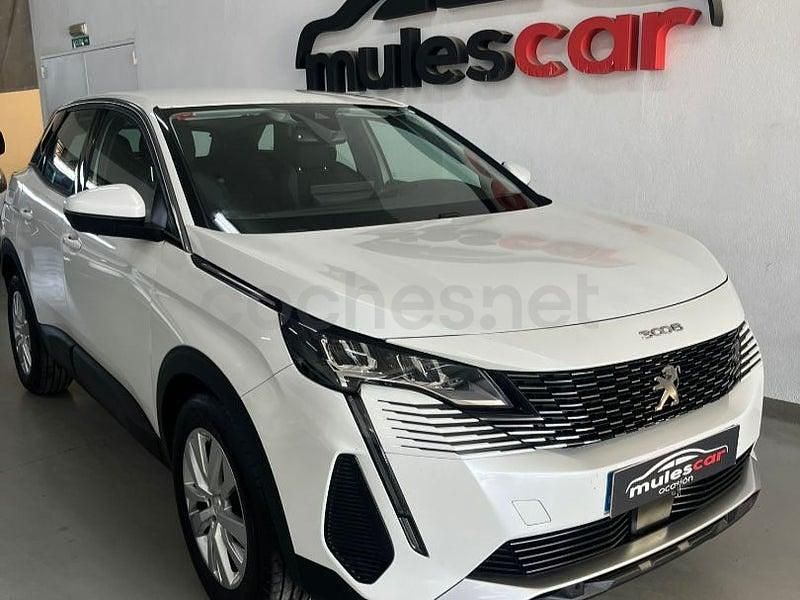 Usado Peugeot 3008 Active 130 CV (95 kW) 2021 Blanco SUV