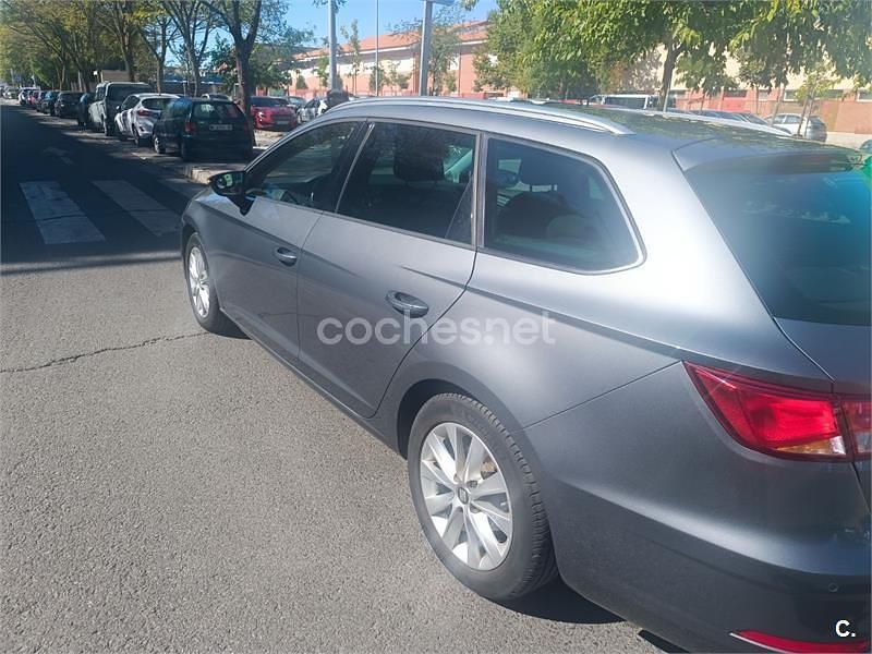 Gris / plata Usado 2018 Seat Leon Style Familiar | 9300 € (Precio justo) - Imagen 1/4