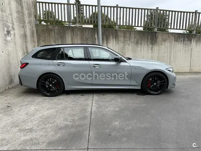 Usado BMW M340 M Sport 374 CV (275 kW) 2023 Gris / plata Familiar