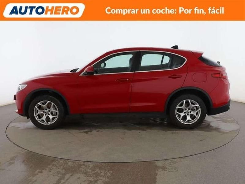 Usado Alfa Romeo Stelvio Lusso 200 CV (147 kW) 2019 Rojo SUV