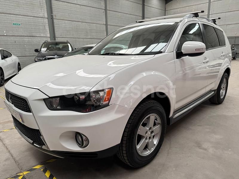 Blanco Usado 2010 Mitsubishi Outlander SUV | 6990 € - Imagen 1/4