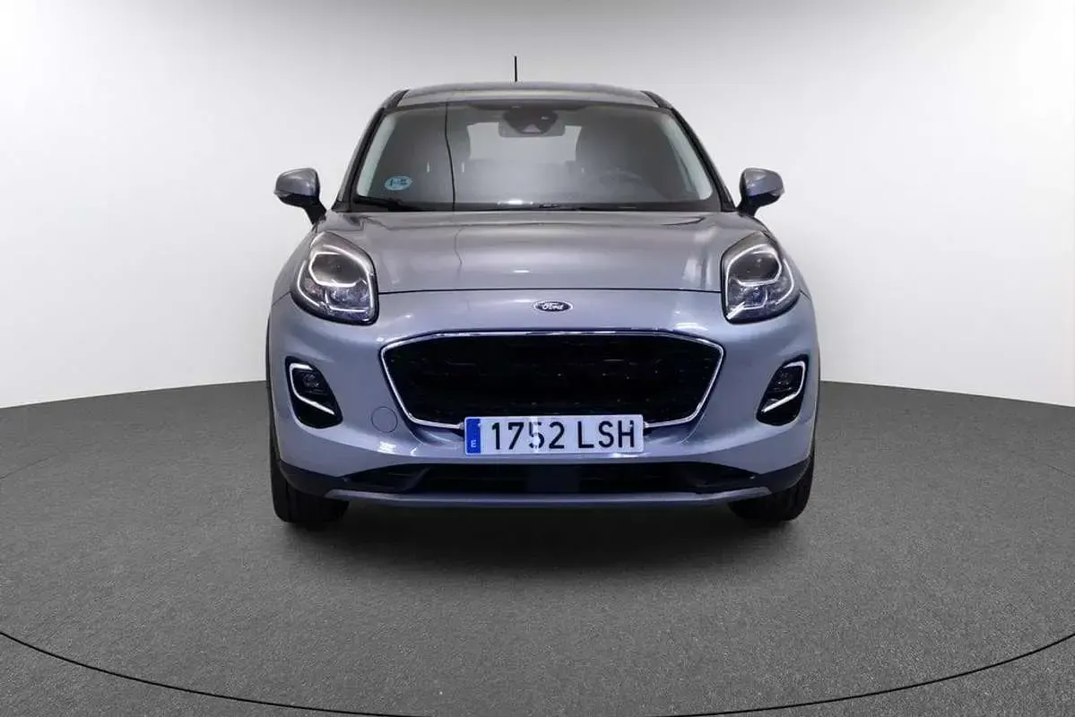 Usado Ford Puma Titanium 120 CV (88 kW) 2021 Plateado SUV
