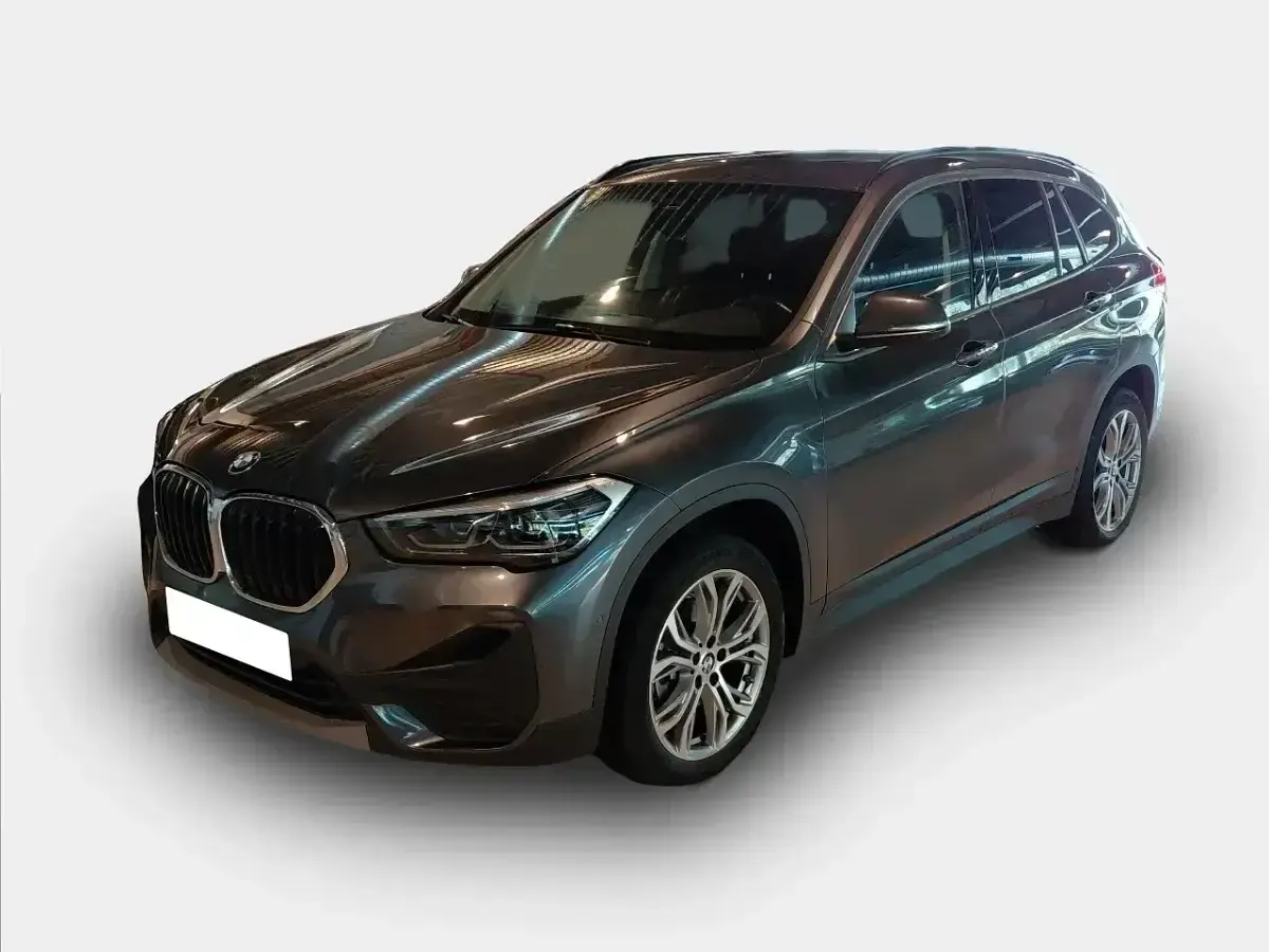 Usado BMW X1 136 HP (100 kW) 2021 Cinzento SUV