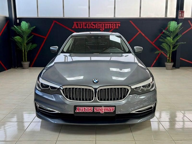 Usado BMW 520 Comfort Edition 190 CV (139 kW) 2018 Gris / plata Berlina