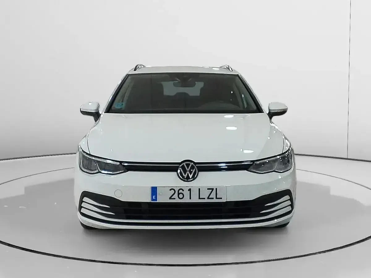 Usado VW Golf VIII Life 131 CV (96 kW) 2022 Blanco Berlina