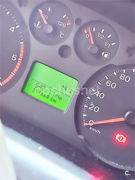 Usado Ford Transit Connect Trend 95 CV (69 kW) 2015 Blanco Monovolumen