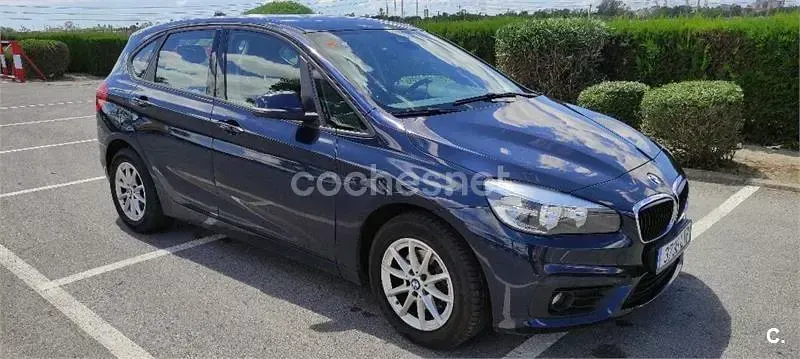 Używany BMW 218 150 KM (110 kW) 2016 Niebieski Kombi