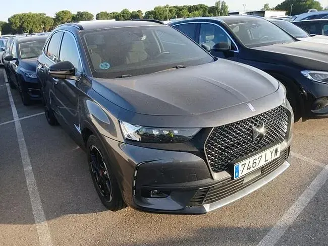 Usado DS Automobiles DS7 Crossback 130 CV (95 kW) 2022 Grisnegro SUV