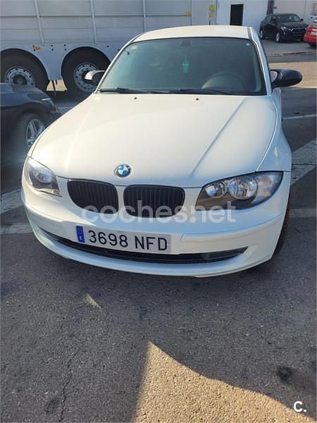 Usado BMW 116 115 CV (84 kW) 2009 Blanco Utilitario