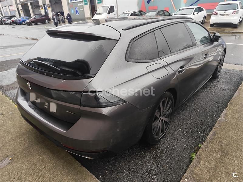 Usado Peugeot 508 SW GT-line 130 CV (95 kW) 2020 Gris / plata Familiar