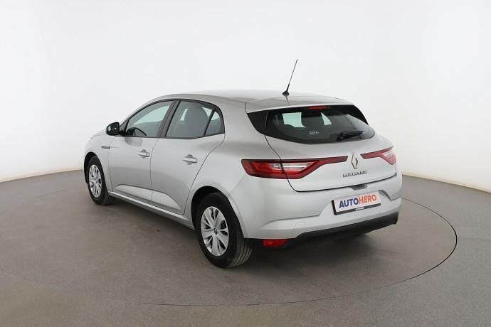 Usado Renault Mégane IV Life 102 CV (75 kW) 2019 Gris Berlina