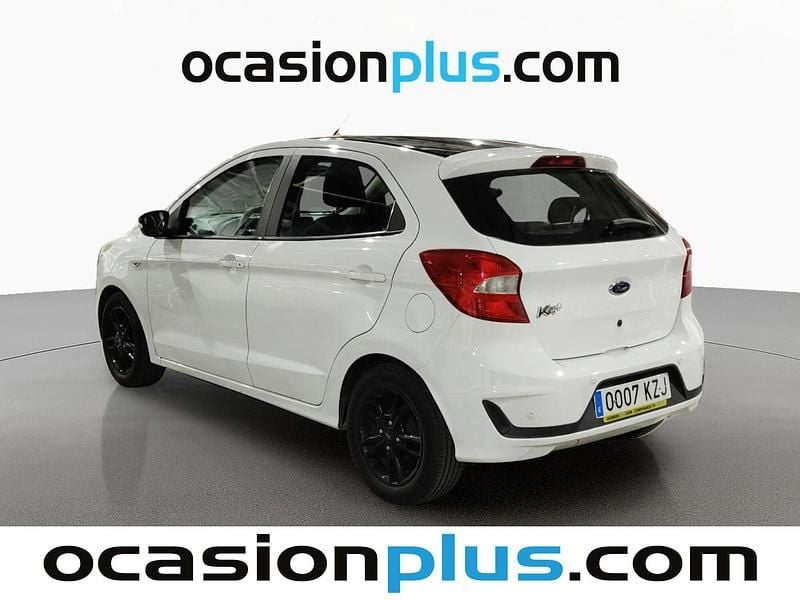 Usado Ford Ka 85 CV (62 kW) 2019 Blanco Berlina