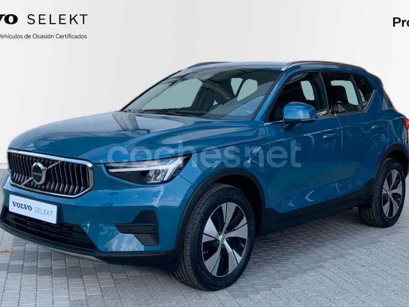 Azul Usado 2023 Volvo XC40 Core SUV | 38.900 € (Un poco caro) - Imagen 1/4