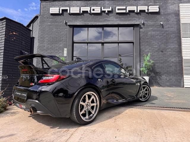 Usado Toyota GR86 234 CV (172 kW) 2024 Negro Coupe