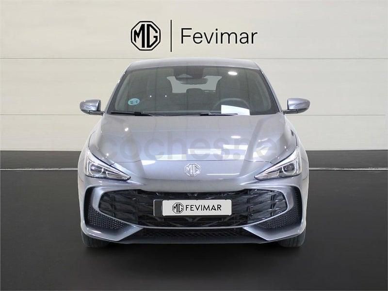 Usado MG MG3 116 CV (85 kW) 2025 Gris / plata Utilitario
