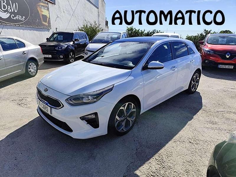 Usado Kia Ceed 136 CV (100 kW) 2018 Blanco Utilitario