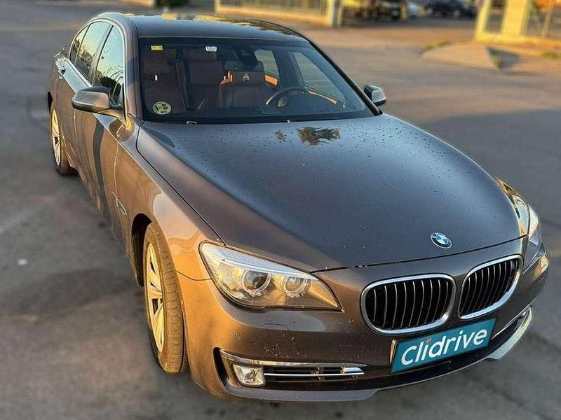 Usado BMW 740 Comfort Edition 313 CV (230 kW) 2013 Marrón Berlina