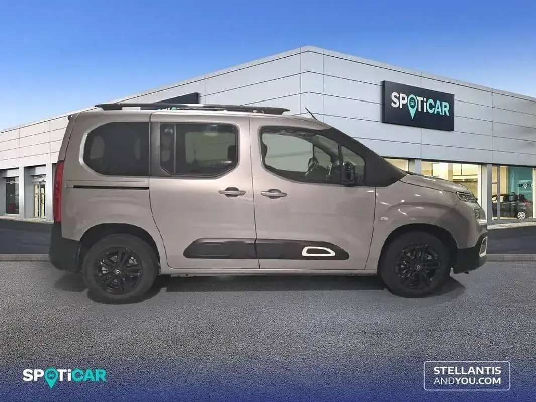 Usado Citroën e-Berlingo Business Class 102 CV (75 kW) 2022 Gris Familiar