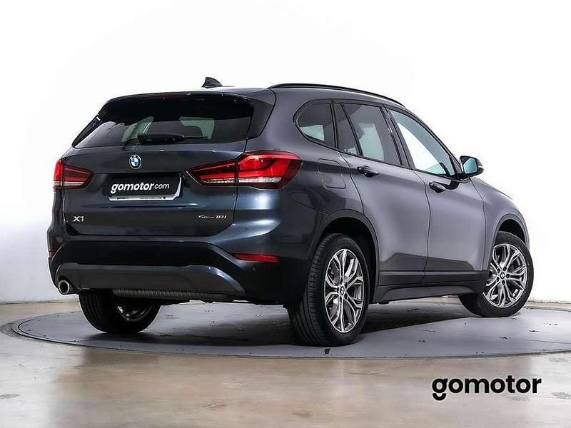Usado BMW X1 140 HP (102 kW) 2021 Cinzento SUV