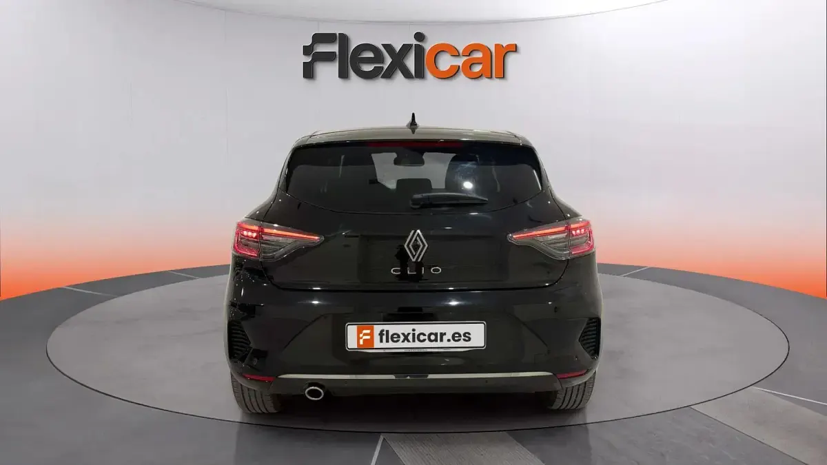 Usado Renault Clio V Techno 91 CV (66 kW) 2024 Negro Berlina
