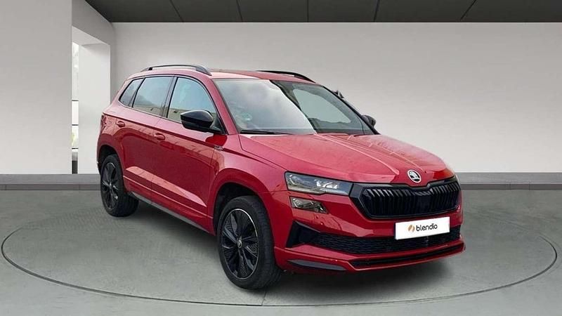 Usado Skoda Karoq SportLine 150 CV (110 kW) 2023 Rojo SUV