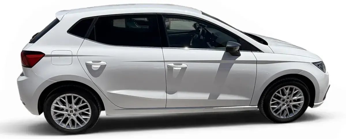 Usado Seat Ibiza XCELLENCE 116 CV (85 kW) 2025 Blanco Utilitario