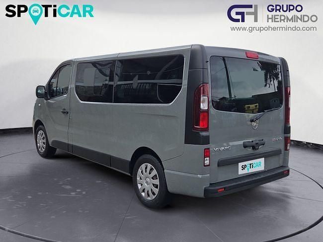 Usado Opel Vivaro 145 CV (106 kW) 2018 Gris Monovolumen