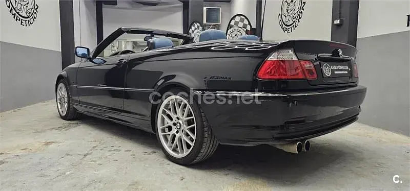 Usado BMW 318 143 CV (105 kW) 2002 Negro Descapotable