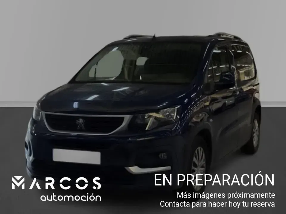 Usado Peugeot Rifter Active 110 CV (80 kW) 2019 Monovolumen