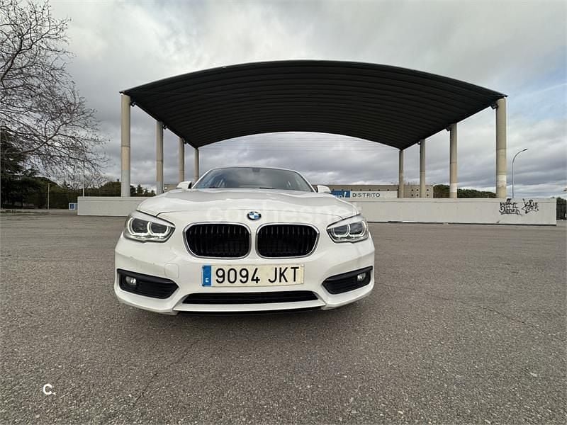 Usado BMW 116 116 CV (85 kW) 2015 Blanco Utilitario