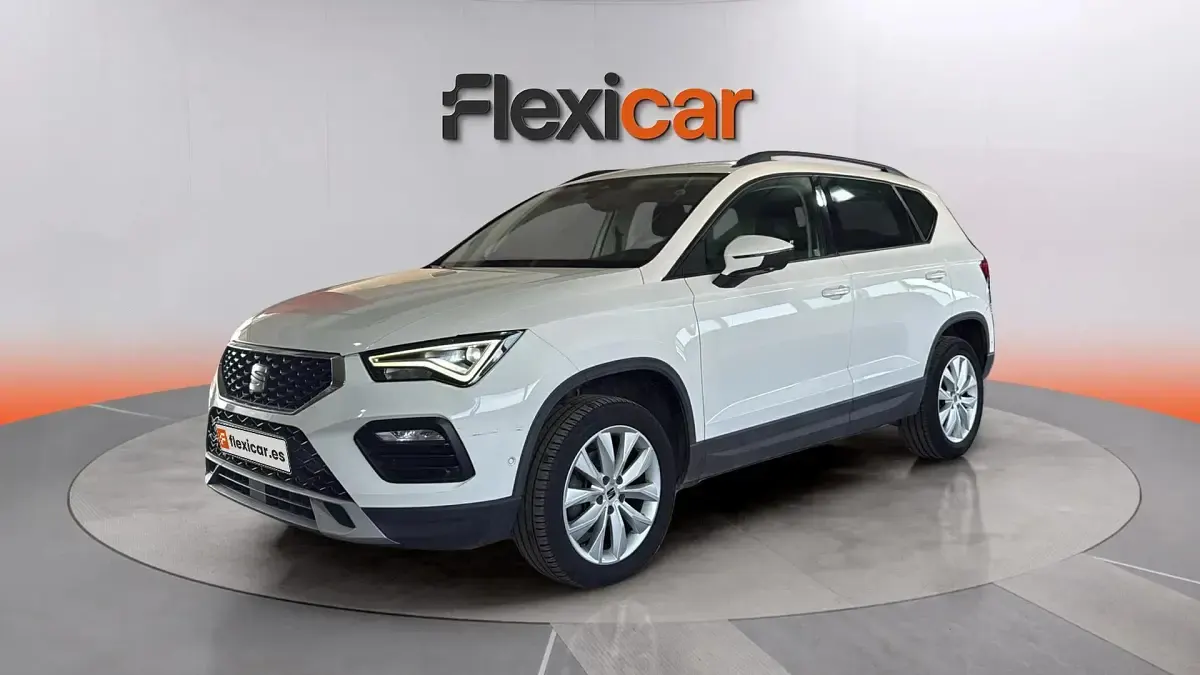 Usado Seat Ateca Style 150 CV (110 kW) 2022 Blanco SUV