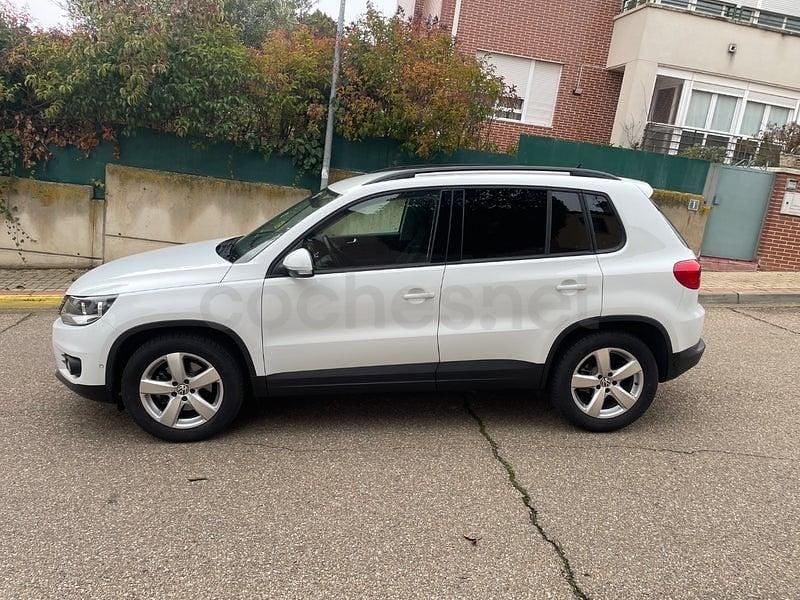 Usado VW Tiguan 110 HP (80 kW) 2014 Branco SUV