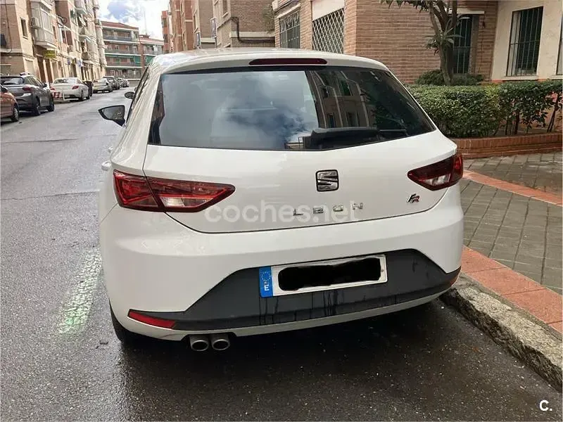 Usado Seat Leon FR 150 CV (110 kW) 2016 Blanco Berlina