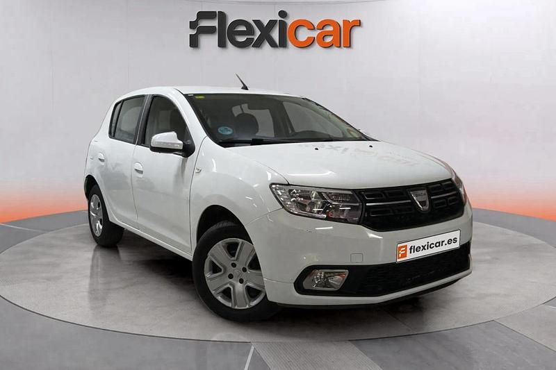 Blanco Usado 2020 Dacia Sandero Comfort Utilitario | 9790 € (Super precio) - Imagen 1/4