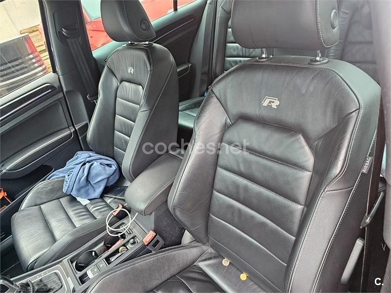 Usado VW Golf VII R 300 CV (220 kW) 2018 Azul Berlina