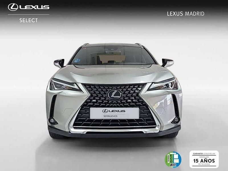 Usado Lexus UX 250h Business Edition 185 CV (136 kW) 2022 Plateado SUV