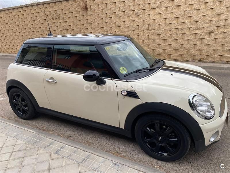 Usado Mini Cooper D 110 CV (80 kW) 2009 Blanco Utilitario