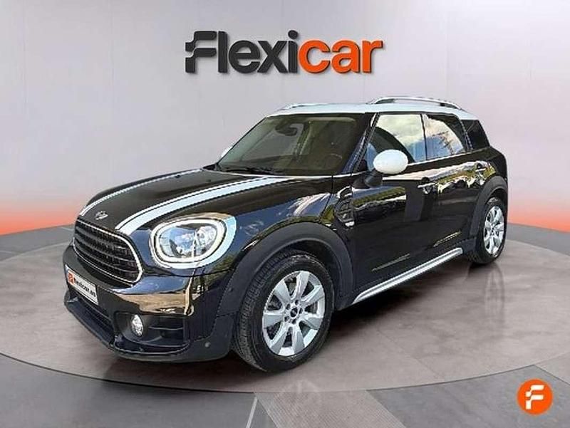 Usado Mini Cooper Countryman 136 HP (100 kW) 2018 Preto SUV
