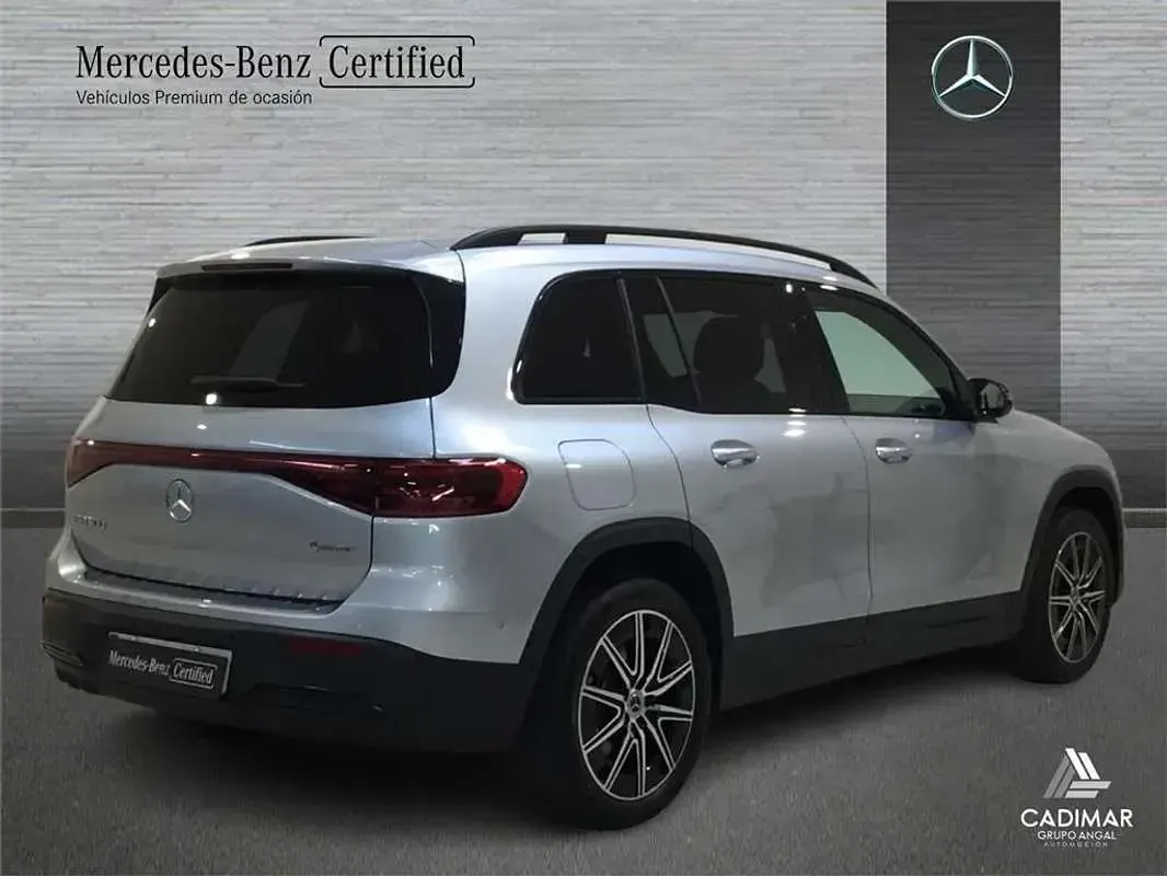 Usado Mercedes EQB300 167 kW (228 CV) 2025 SUV