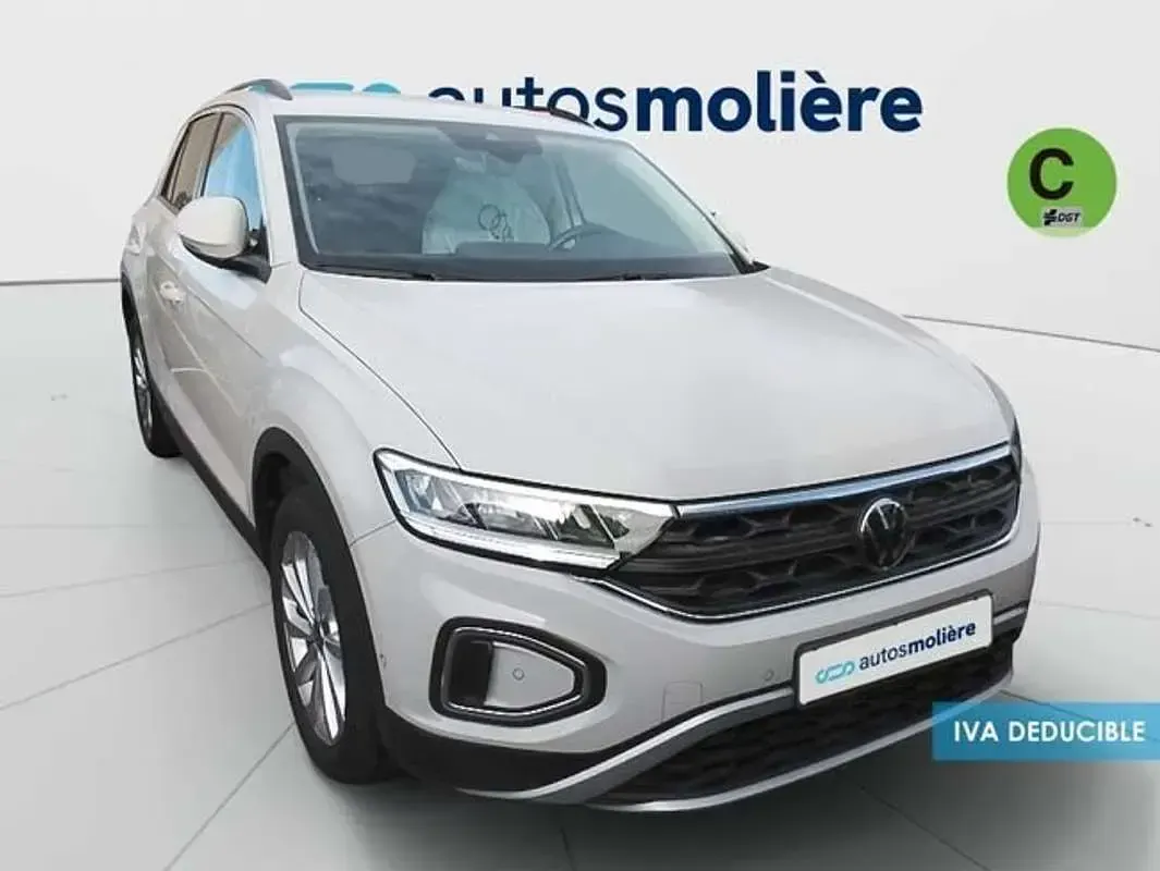 Usado VW T-Roc Life 110 CV (80 kW) 2023 Gris SUV