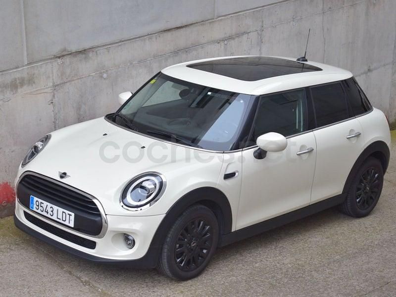 Usado Mini ONE 102 CV (75 kW) 2020 Beige Utilitario