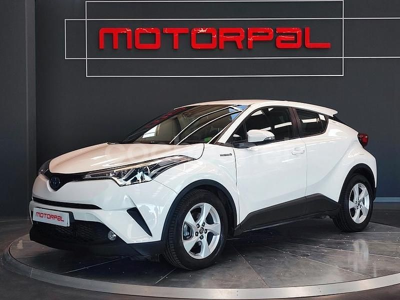 Blanco Usado 2019 Toyota C-HR Active SUV | 19.900 € (Un poco caro) - Imagen 1/4