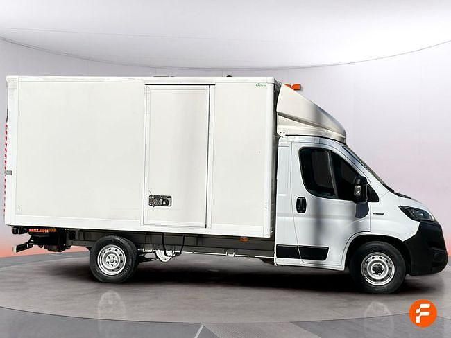 Usado Fiat Ducato 140 CV (102 kW) 2021 Blanco Van