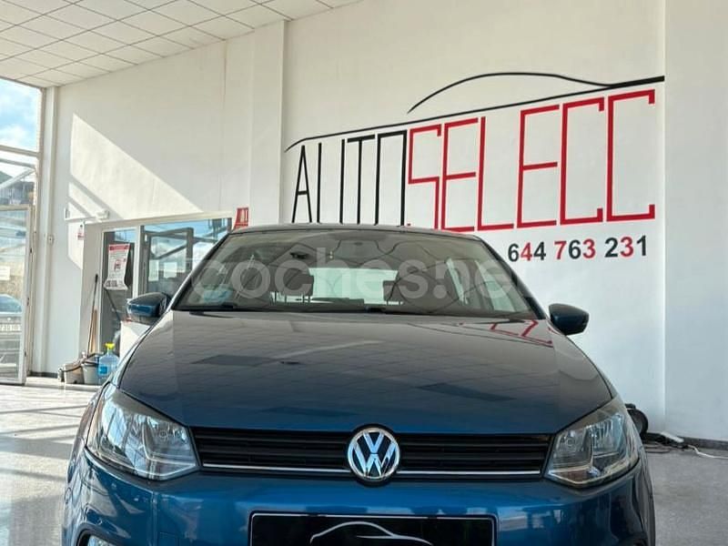 Usado VW Polo Cross 90 CV (66 kW) 2016 Azul Utilitario