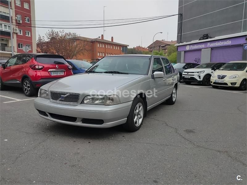 Usado Volvo S70 140 CV (102 kW) 1999 Gris / plata Berlina