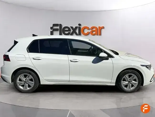 Usado VW Golf VIII 115 CV (84 kW) 2022 Blanco