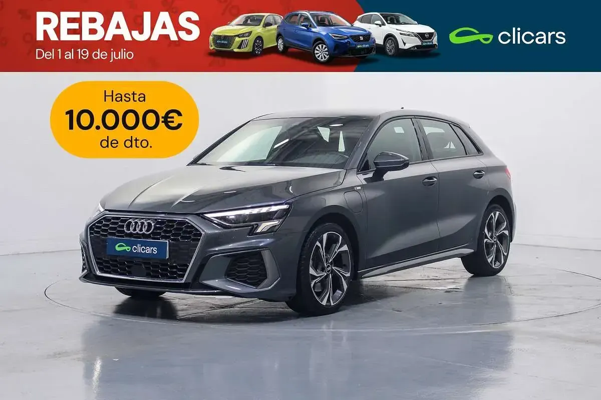 Usado Audi A3 Advanced 150 CV (110 kW) 2021 Gris Berlina